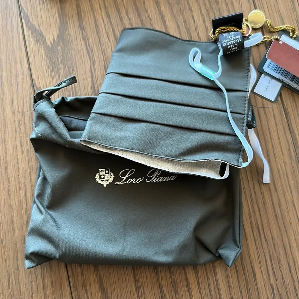 Loro Piana Beige Green Linen Face Mask